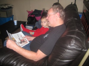 Reading "Goodnight, goodnight construction site" with papaw